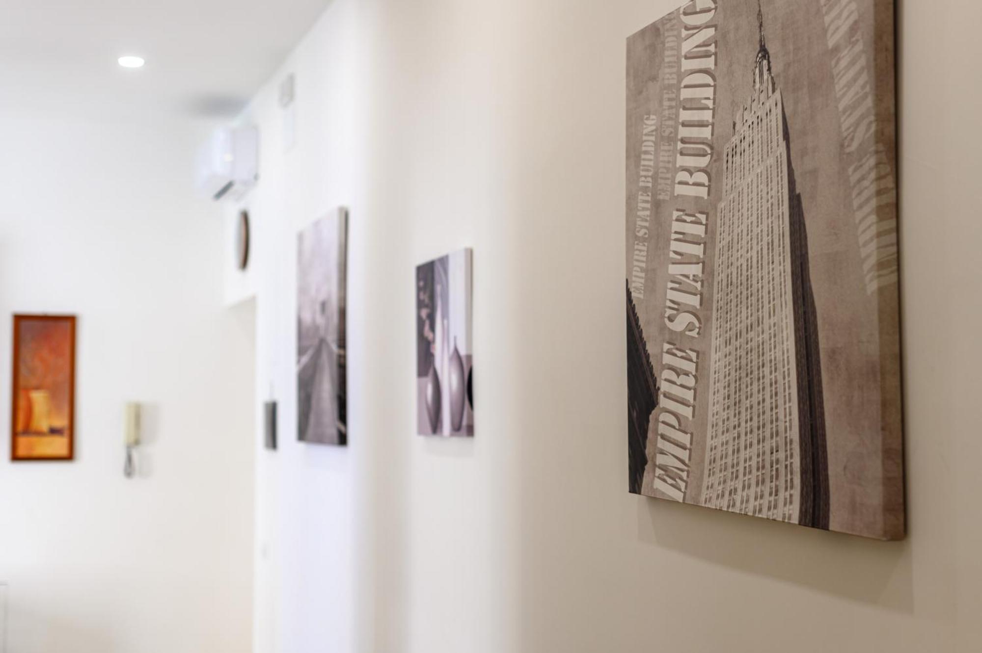Domus Romeo Apartment Naples Luaran gambar